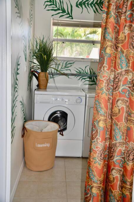 Tropical Island Escape Near Disney, Beach, Cruise Merritt Island Εξωτερικό φωτογραφία