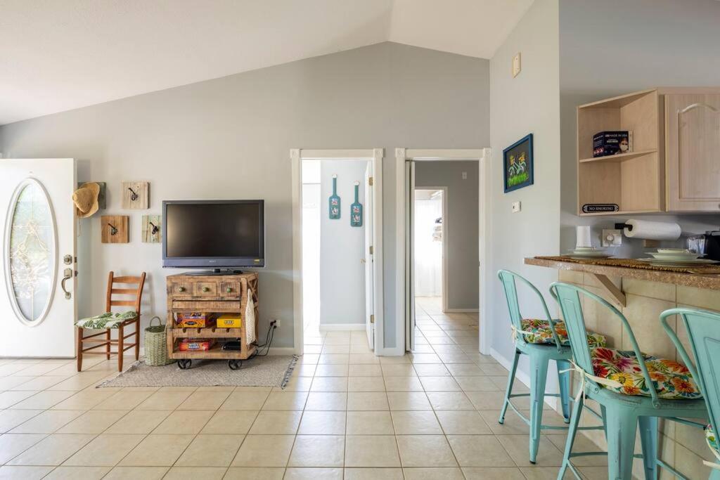 Tropical Island Escape Near Disney, Beach, Cruise Merritt Island Εξωτερικό φωτογραφία